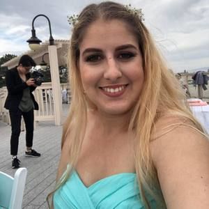 Meet your Posher, Paige